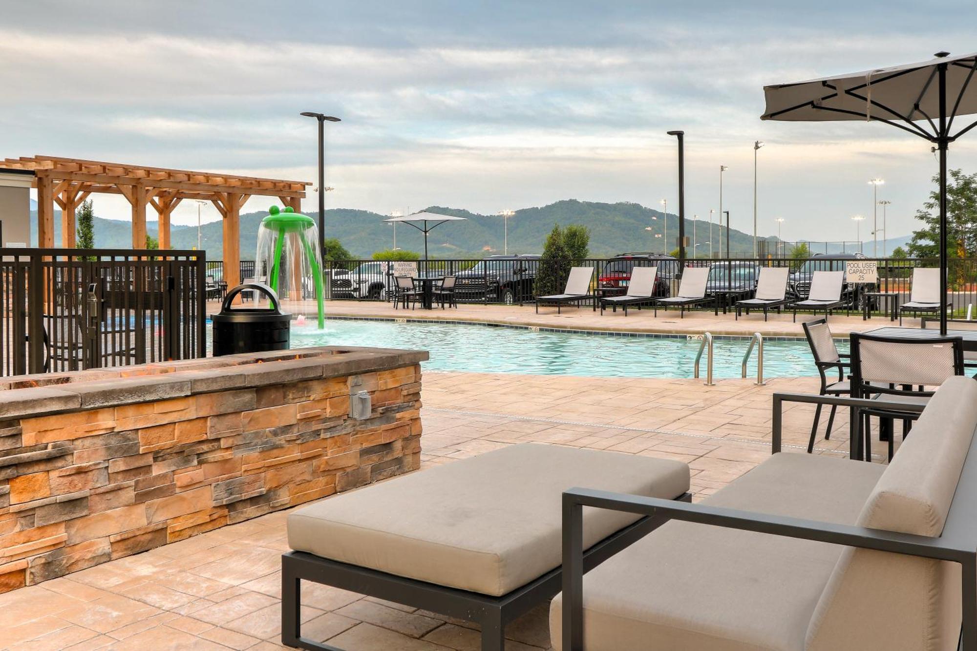 Staybridge Suites Pigeon Forge - Smoky Mtns By Ihg Zewnętrze zdjęcie